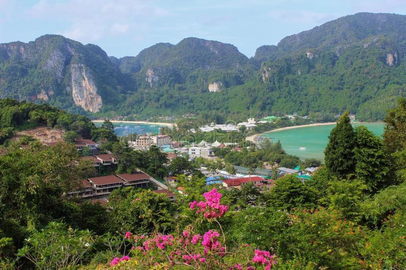 Apache Top Hill Ostello Phi Phi Islands Esterno foto
