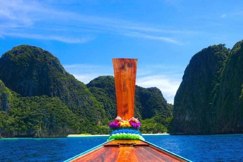 Apache Top Hill Ostello Phi Phi Islands Esterno foto